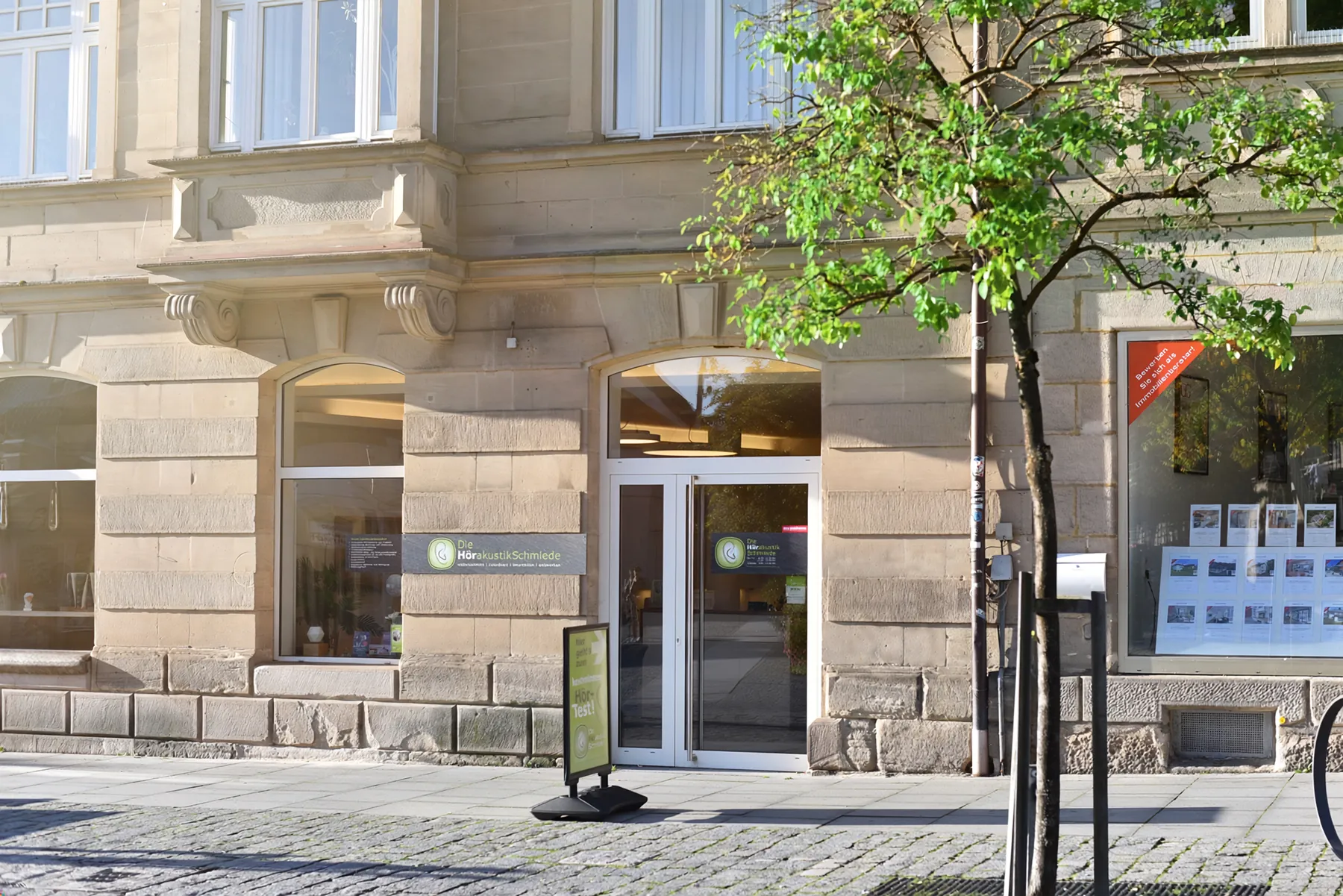 Hörgeräte in Kronach: Filiale der HörakustikSchmiede am Marienplatz 4